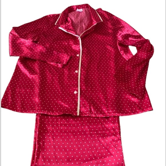 GILLIGAN O MALLEY ⭐️ satin pajama set - Picture 1 of 5